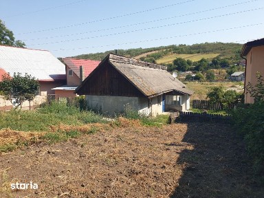 Vulturi ( Vanatori ) - IASI - Casă + teren 568 mp- 8 km pana in Copou