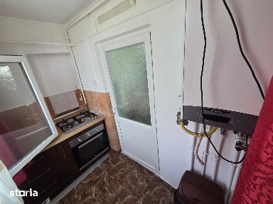 Apartament cu 3 camere Kaufland, Cartier E3, Etajul 2-Centrala pe gaz