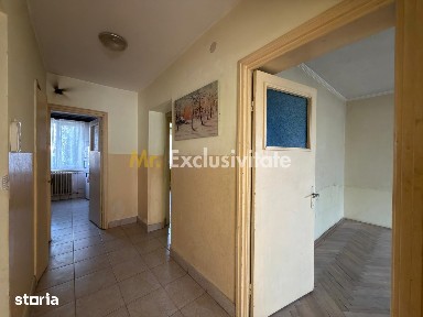 Apartament 3 camere | Calea București- decomandat-Pitesti