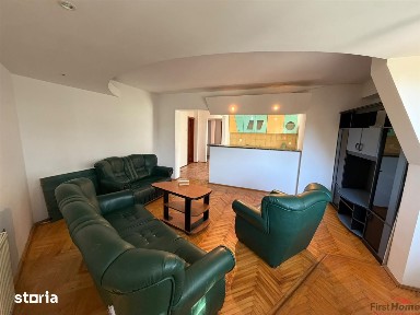 Apartament 3 camere, central, etaj 4 cu acoperis