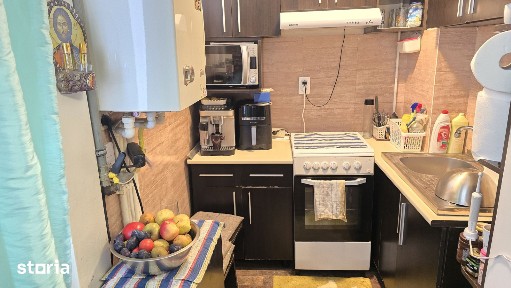 Vand apartament 2 camere cu GARAJ in Deva, Dacia (Romanilor), etaj 2