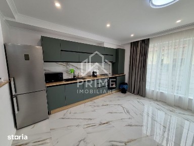 Apartament de inchiriat | 2 camere | Zona - Centrala | Curte comuna |