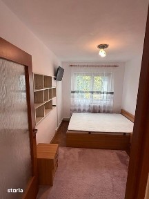 Inchiriez apartament cu 2 camere si cu parcare