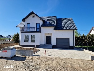Case si duplexuri de vanzare
