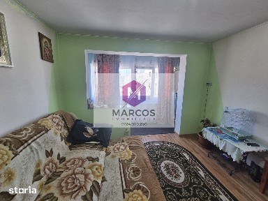 Vand apartament 3 camere Republicii