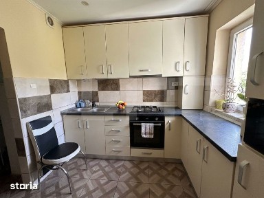 Apartament cu 3 camere, 64mp utili, zona Careiului
