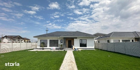 Casa 4 camere: pompa caldura / panouri fotovoltaice / tripan - Teghes