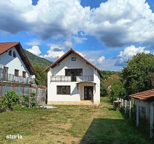 Casa semifinisata, 180 mp, zona Valea Borcutului