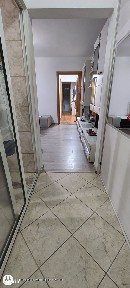 Tomis Nord 3 camere semidecomandate parter