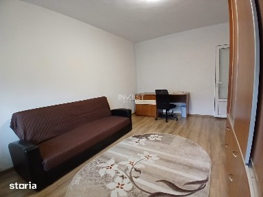 partament spatios cu 2 camere, decomandat, in Pacurari 400 €