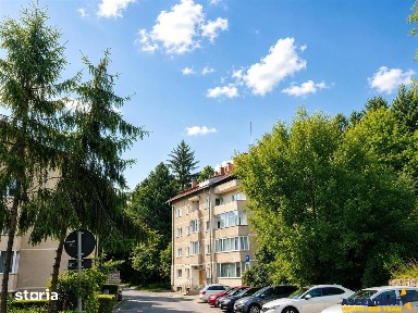 Drumul Poienii.LIvada Postei: 3 camere decomandate,2 balcoane,vedere