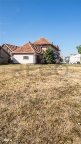 RECO Casa in Nojorid cu teren generos