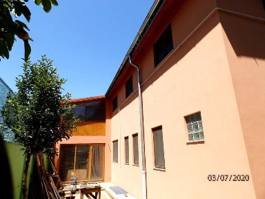 casa proprietar bdul Independentei, bun si pt sp comercial S.total 550mp S.util 330mp