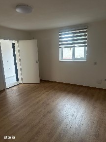Spațiu disponibil pentru afacerea ta!