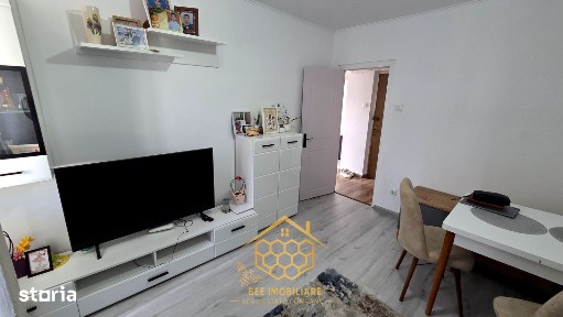 Apartament cu 3 camere in Valea Rosie