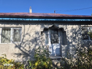 Vand casa batraneasca in Colceag Prahova