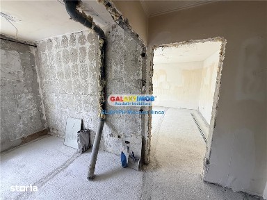 Vanzare apartament 4 camere, Vest, Ploiesti