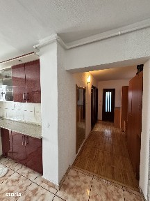 Vând apartament 3 camerea Zona Mihai Eminescu!Direct de la proprietar