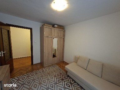 Inchiriez apartament 3 camere/2 băi decomandate în Tudor-Fortuna