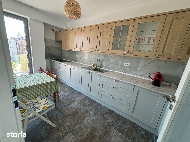 Închiriez apartament 2 camere Complex Zenia, Manastur, parcare inclusa