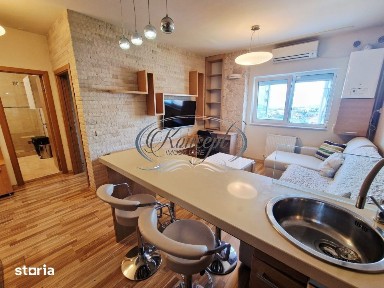 Apartament 2 camere, zona UMF