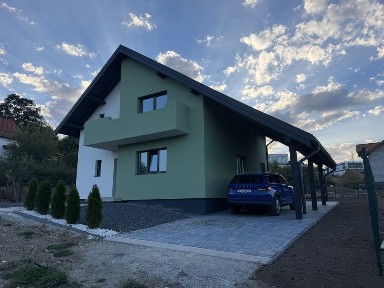 Casa single,direct de la proprietar cu materiale premium si garantie