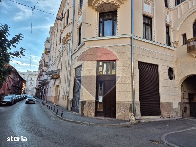 Spațiu comercial cu mezanin în Palatul Bohuș - ultracentral Arad