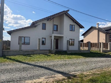 Casa noua Vila Mandruloc / Arad