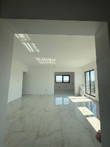 Vând casa tip duplex la cheie sau la stadiul actual