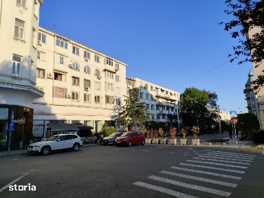 Apartament 2 camere,ultracentral cu vedere la parc si primarie