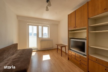 Apartament cu 2 camere, decomandat, strada Ion Mester