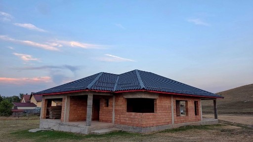 Casă la roșu de vânzare - Săulia, jud. Mureș