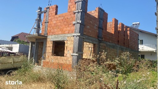 Casă P+1E+M în Costinești