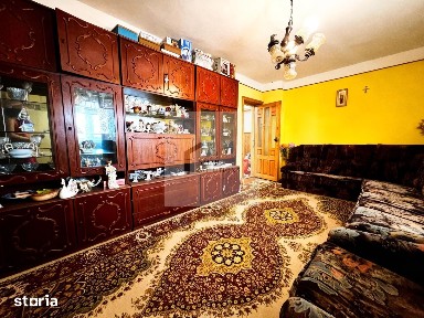 Apartament 2 camere, 59 mp, două balcoane, in centrul orașului Săveni