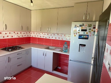 Vând/Schimb Casă 4 camere cu ap in Oradea