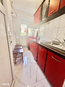 Apartament 3 Camere Decomandat de Închiriat Zona Ciresica
