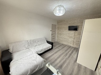 Apartament cu doua camere, zona Nufarul