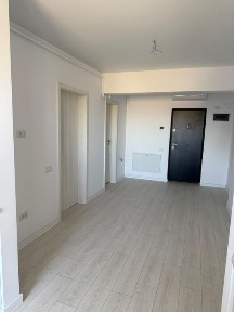 Studio + Parcare Subterana - 81 Residence