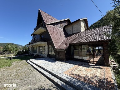 VÂNZARE PENSIUNE AGROTURISTICĂ 4 STELE - LEPȘA TULNICI VRANCEA
