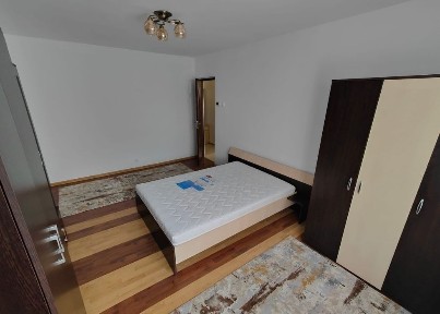 Persoana fizica, 1 Camera, centru, statia Padurii, Iasicon