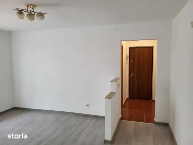 Apartament cu 3 camere - Zona Primăverii Etaj 2-51 mp -Renovat complet