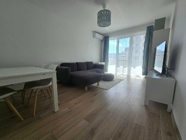 Inchiriez apartament - 2 camere + parcare + boxa - Cartier Maurer