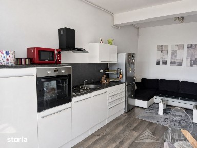 Apartament de vanzare cu terasa de 50 mp si parcare imobil nou strada