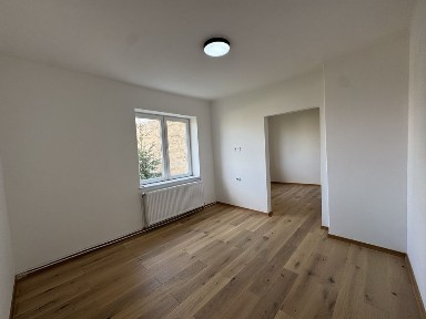 Apartament 2 camere / boxa/ parcare str. Horea