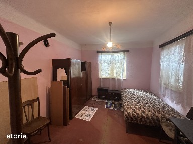 Agentia imobiliara VIGAFON vinde casa 3 camere Malu Rosu