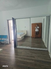 Inchiriez apartament la casa particulara la curte sau Untold