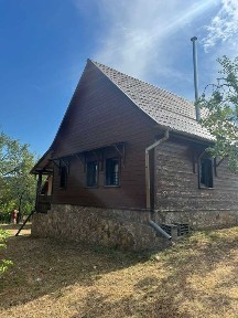 Casa de vacanta si teren