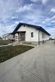 Vanda casa parter in cetariu