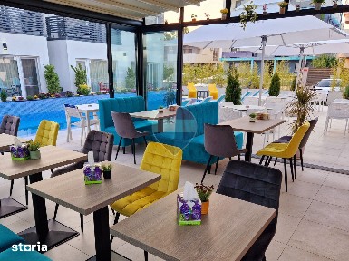 Complex cu piscina si terasa, de vanzare la 200 m de mare, Mamaia Nord
