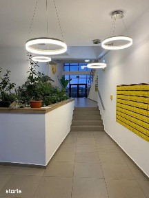 doua camere cu centrala si parcare Estic park